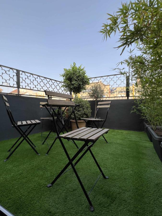 Flamenco Modern & Luxury Apartment Malaga Bagian luar foto